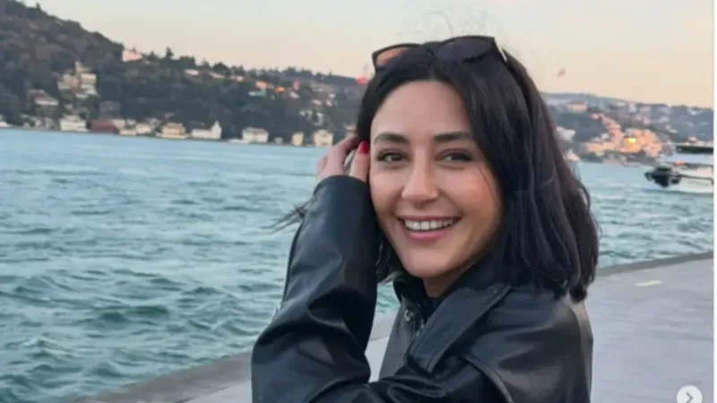 Melek Mosso’dan Aşk Pozları! İspanyol Sevgilisi Jose Miguel’i Ailesiyle Tanıştırdı